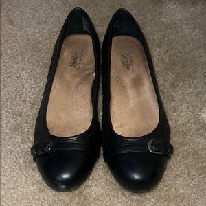 Black Buckle Flats